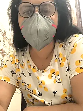 Lovely Tannu online show from 11/18/25, 12:41