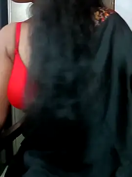 Snapshot of Sravya__ chatting on 10/22/25, 08:03 Sravya online show from 10/22/25, 08:03