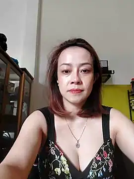 Baby-bigboobs20 online show from 10/29/25, 01:48