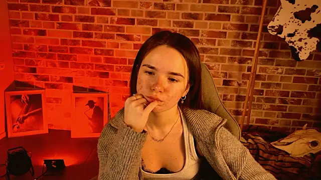 May Bloom online show from 03/03/26, 05:14