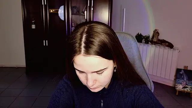 May Bloom online show from 01/07/26, 09:03