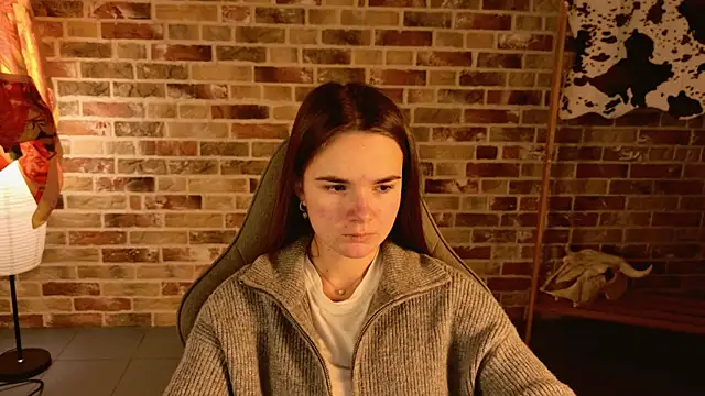 May Bloom online show from 11/23/25, 09:19