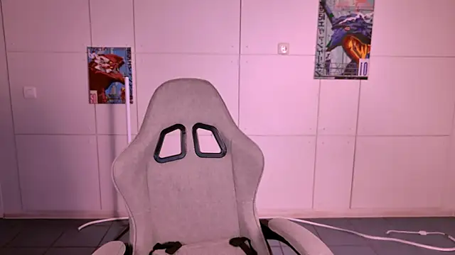 May Bloom online show from 11/27/25, 05:24