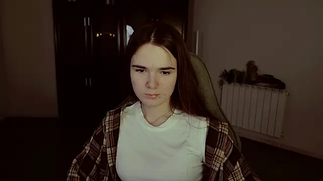 May Bloom online show from 12/04/25, 09:19