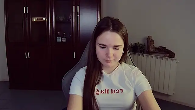 May Bloom online show from 11/20/25, 09:43