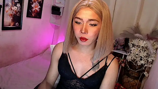 Katesy12 online show from 12/19/25, 08:38