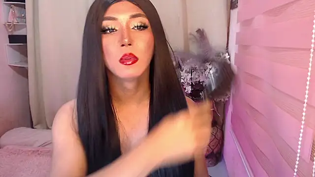 Snapshot of Katesy12 chatting on 02/02/26, 10:42 Katesy12 online show from 02/02/26, 10:42