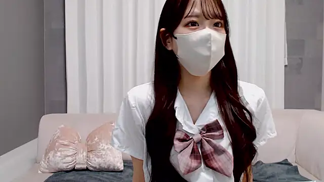 LOVE MIREI LOVE online show from 12/14/25, 11:27