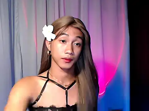 taylaxuxu online show from 03/18/26, 09:56