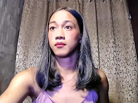 taylaxuxu online show from 11/07/25, 06:29