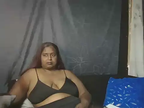 Indianhoney58 online show from 02/15/26, 03:33