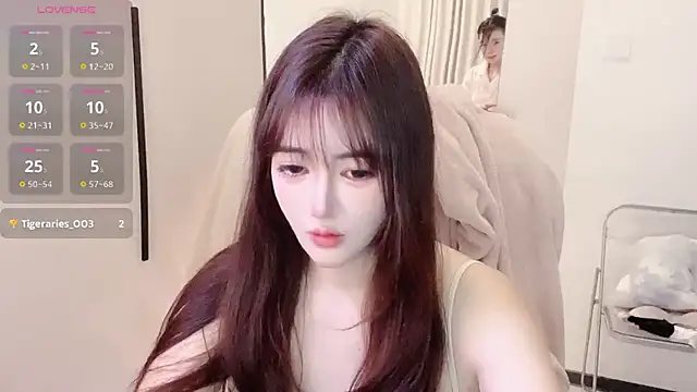 Kinadolly online show from 11/17/25, 08:07