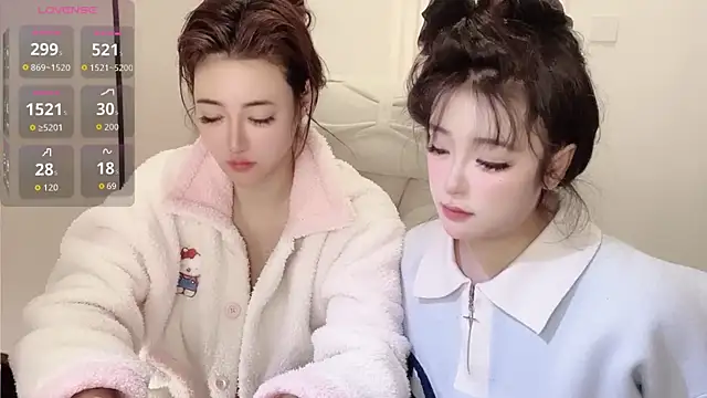 Kinadolly online show from 12/15/25, 12:22