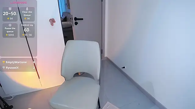 Kinadolly online show from 10/25/25, 12:32