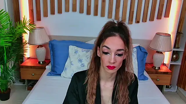 Snapshot of LolaVixxxen chatting on 11/03/25, 07:06 LolaVixxxen online show from 11/03/25, 07:06