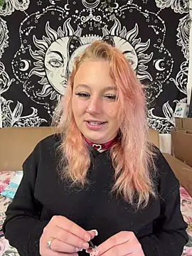 Onlymiasophie online show from 03/13/26, 07:24