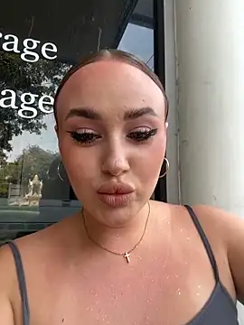 KiraSunshine online show from 02/13/26, 06:02