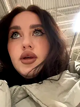 KiraSunshine online show from 11/06/25, 04:05