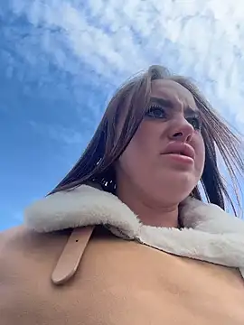 KiraSunshine online show from 04/08/26, 05:53