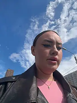 KiraSunshine online show from 05/10/26, 02:59
