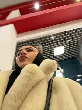 KiraSunshine online show from 12/05/25, 04:33