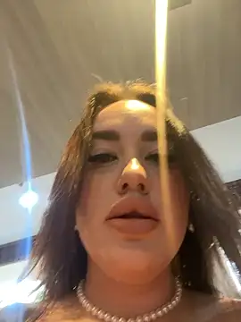 KiraSunshine online show from 01/18/26, 03:21