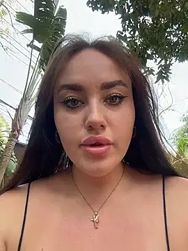 KiraSunshine online show from 02/25/26, 05:18