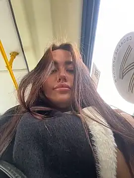 KiraSunshine online show from 04/10/26, 06:09