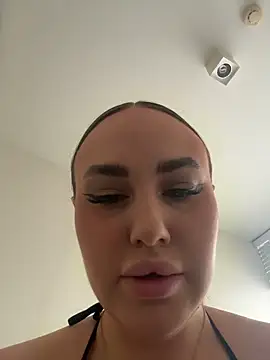 KiraSunshine online show from 02/03/26, 01:38