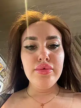 KiraSunshine online show from 02/19/26, 04:20