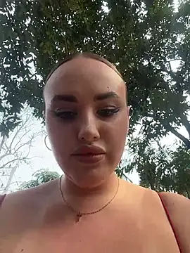 KiraSunshine online show from 02/11/26, 03:50