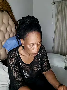 Hotcougar online show from 12/01/25, 10:10