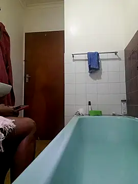 Hotcougar online show from 12/14/25, 08:09