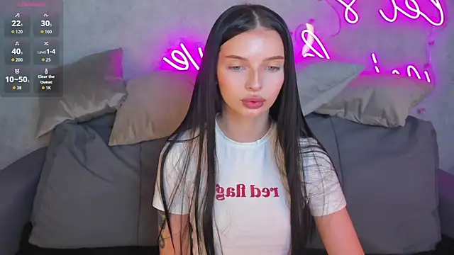 Eva Mayers online show from 11/10/25, 12:59