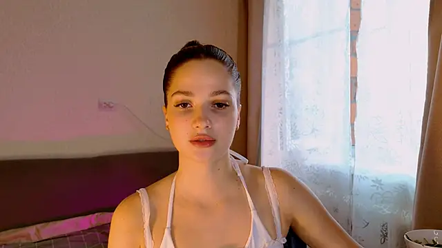 KiraVair online show from 05/13/26, 03:52