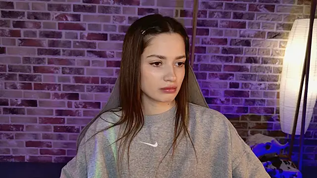 KiraVair online show from 01/17/26, 09:13