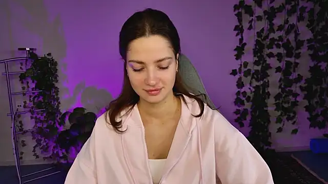 KiraVair online show from 03/21/26, 06:58