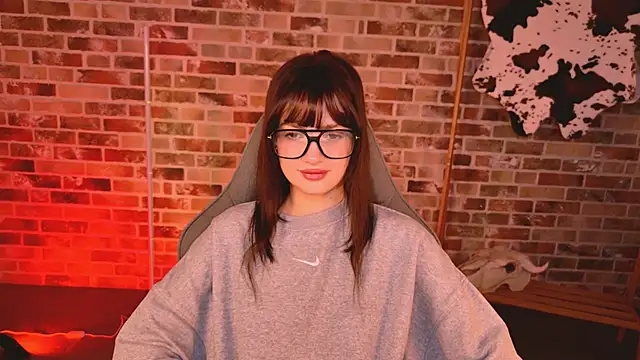 KiraVair online show from 04/03/26, 11:16