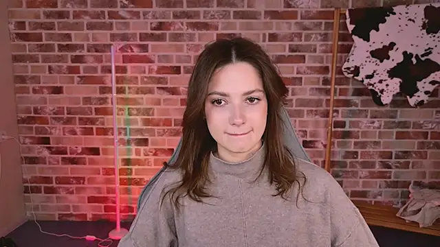 KiraVair online show from 03/10/26, 12:20