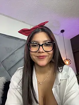 Snapshot of CherrySmirkXXX chatting on 02/26/26, 01:11 CherrySmirkXXX online show from 02/26/26, 01:11