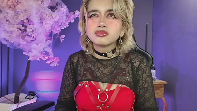 Navier   online show from 10/28/25, 08:19