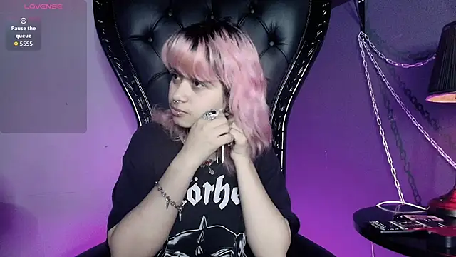 Navier   online show from 05/28/26, 03:03