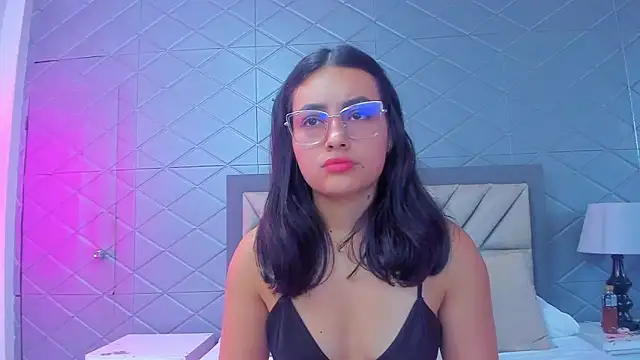 ViolettRouse online show from 02/27/26, 04:51