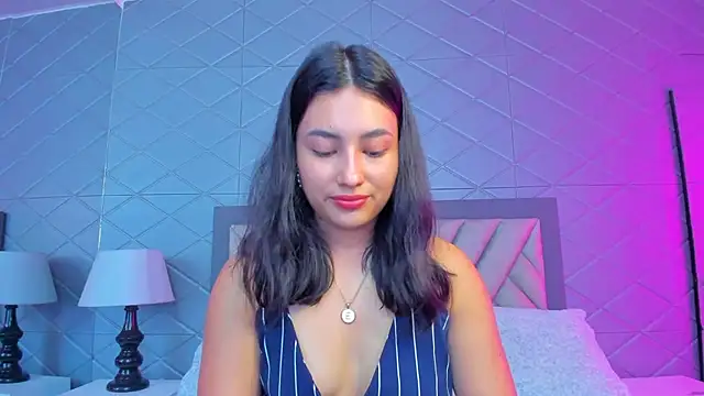 ViolettRouse online show from 02/11/26, 03:34