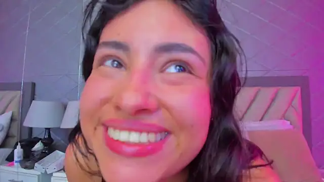 ViolettRouse online show from 01/06/26, 06:56