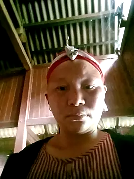 Snapshot of siro-zz chatting on 10/22/25, 03:39 siro-zz online show from 10/22/25, 03:39