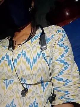 Snapshot of Jerry_show chatting on 11/27/25, 03:23 Jerry show online show from 11/27/25, 03:23