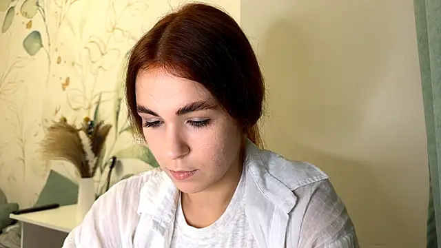 LunaAfrodita online show from 10/26/25, 06:41