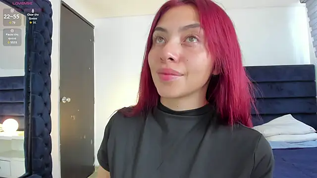 melanie roux   online show from 03/05/26, 05:09