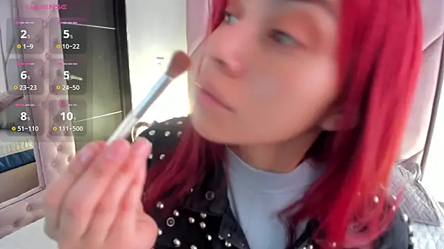 melanie roux   online show from 11/05/25, 11:57